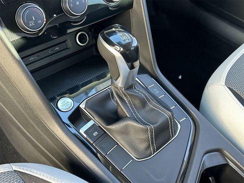 New 2026 Volkswagen Taos S image 21