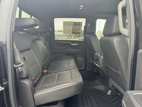 Used 2024 GMC Sierra 2500 Denali w/ Denali Reserve Package image 17