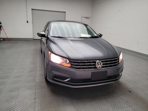 Used 2016 Volkswagen Passat 1.8T SE image 14