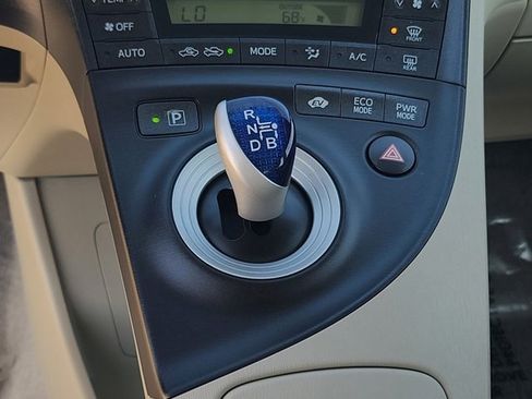 Used 2010 Toyota Prius Five image 20