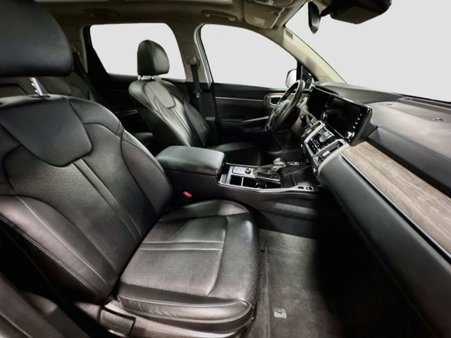 Used 2023 Kia Sorento S w/ Panoramic Sunroof Package AWD/4WD image 30