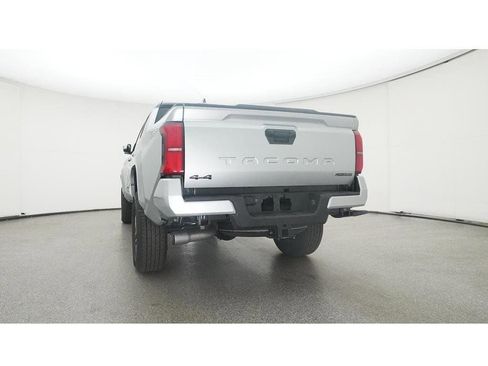 New 2025 Toyota Tacoma TRD Sport image 22