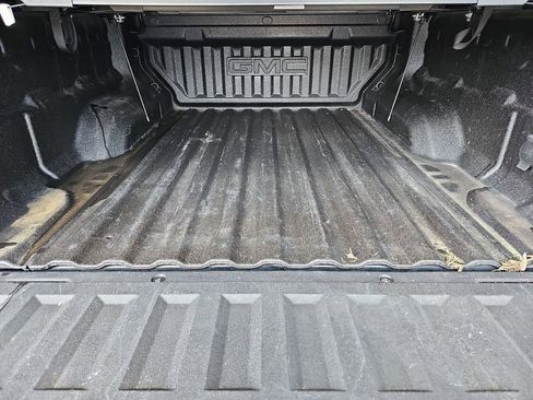 Used 2023 GMC Canyon AT4 w/ AT4 Premium Package AWD/4WD image 15