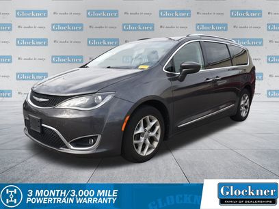 Used 2018 Chrysler Pacifica Touring-L Plus w/ Tire & Wheel Group