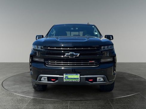 Used 2020 Chevrolet Silverado 1500 LT Trail Boss AWD/4WD image 2