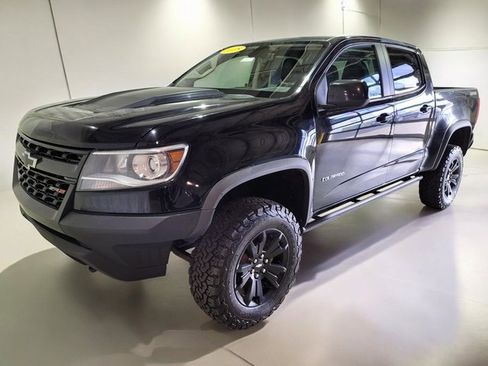 Used 2018 Chevrolet Colorado ZR2 w/ ZR2 Midnight Special Edition image 14