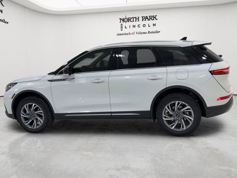New 2026 Lincoln Corsair Premiere AWD/4WD image 7