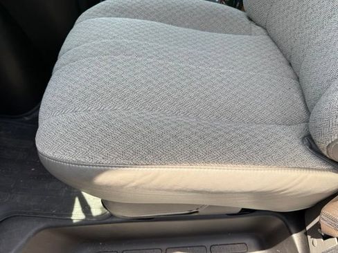Used 2019 Chevrolet Express 3500 LT w/ LT Preferred Equipment Group RWD image 14
