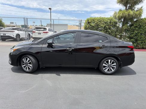 Used 2024 Nissan Versa S w/ S Plus Package FWD image 4