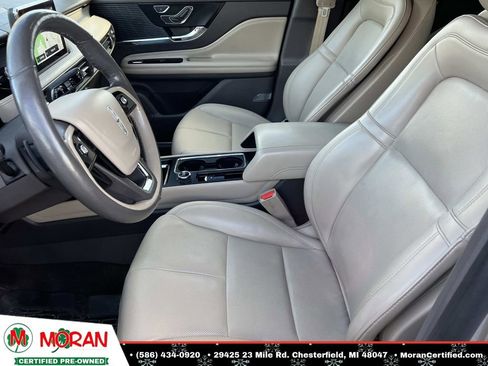 Used 2021 Lincoln Corsair Standard w/ Equipment Group 101A image 17