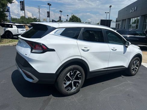 Certified 2024 Kia Sportage EX AWD/4WD image 6