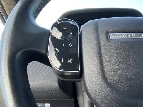 Used 2020 Land Rover Range Rover Evoque S image 8