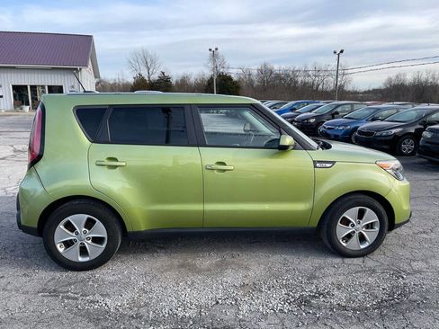 Used 2016 Kia Soul image 7