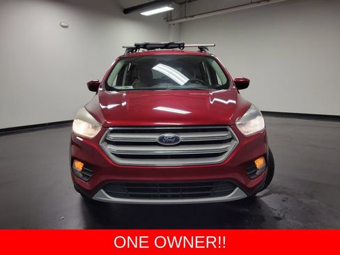 Used 2018 Ford Escape SE AWD/4WD image 2