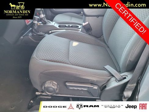 Certified 2024 Jeep Wrangler Unlimited Rubicon 4xe AWD/4WD image 17