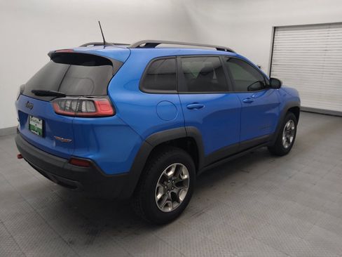 Used 2019 Jeep Cherokee Trailhawk w/ Cold Weather Group AWD/4WD image 9