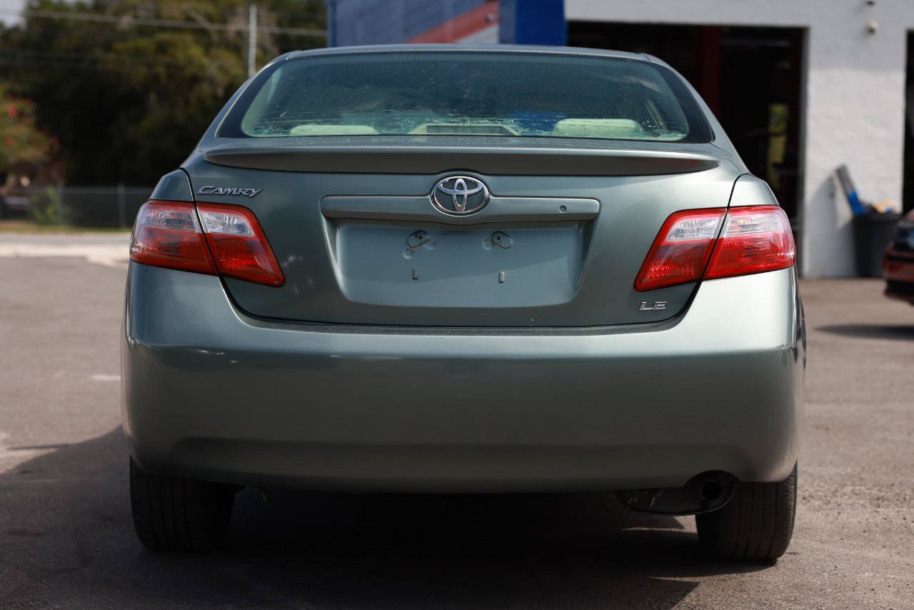 Used 2007 Toyota Camry LE FWD image 7