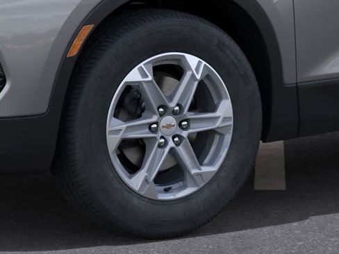 New 2026 Chevrolet Blazer LT image 9