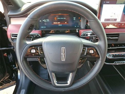 New 2024 Lincoln Corsair Reserve w/ Equipment Group 201A image 9