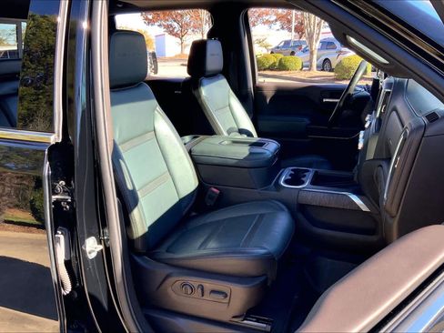 Used 2019 GMC Sierra 1500 Denali w/ Denali Ultimate Package image 8