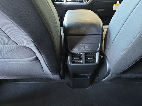 New 2025 Chevrolet Equinox LT image 22