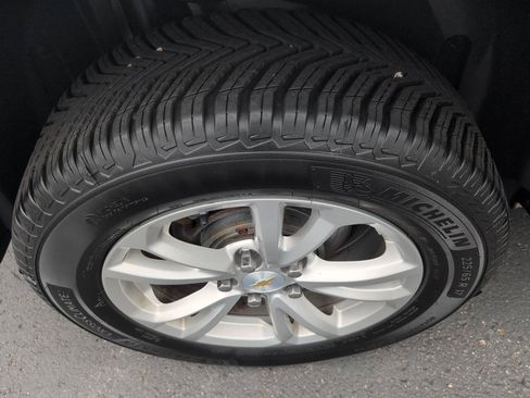 Used 2016 Chevrolet Equinox LT w/ Convenience Package AWD/4WD image 9
