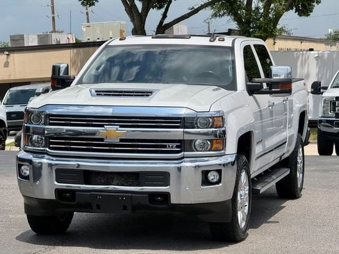 Used 2019 Chevrolet Silverado 2500 LTZ w/ Duramax Plus Package AWD/4WD image 3