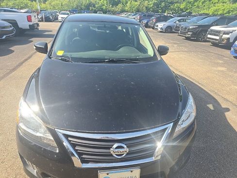 Used 2015 Nissan Sentra SR w/ Navigation Package FWD image 8