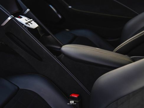 Used 2026 Ferrari Roma Spider RWD image 15