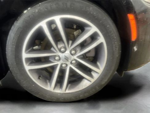 Used 2018 Dodge Charger GT image 28