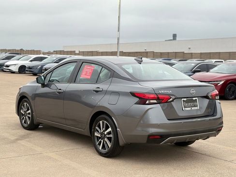 Used 2025 Nissan Versa SV w/ Trunk Package FWD image 8