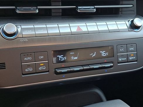 Used 2026 Hyundai Kona SEL Sport AWD/4WD image 11