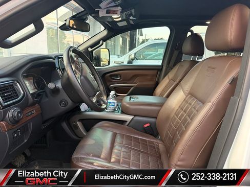Used 2022 Nissan Titan Platinum Reserve w/ Moonroof Package AWD/4WD image 7