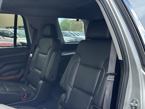 Used 2018 Chevrolet Tahoe Premier AWD/4WD image 28