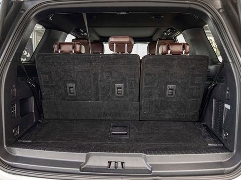 Used 2024 Ford Expedition Limited image 15