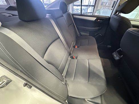 Used 2019 Subaru Legacy 2.5i Premium image 32