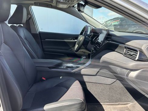 Used 2023 Toyota Camry XLE w/ Navigation Package image 21