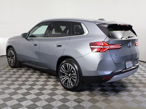 Used 2025 BMW X3 xDrive30i w/ Premium Package image 6