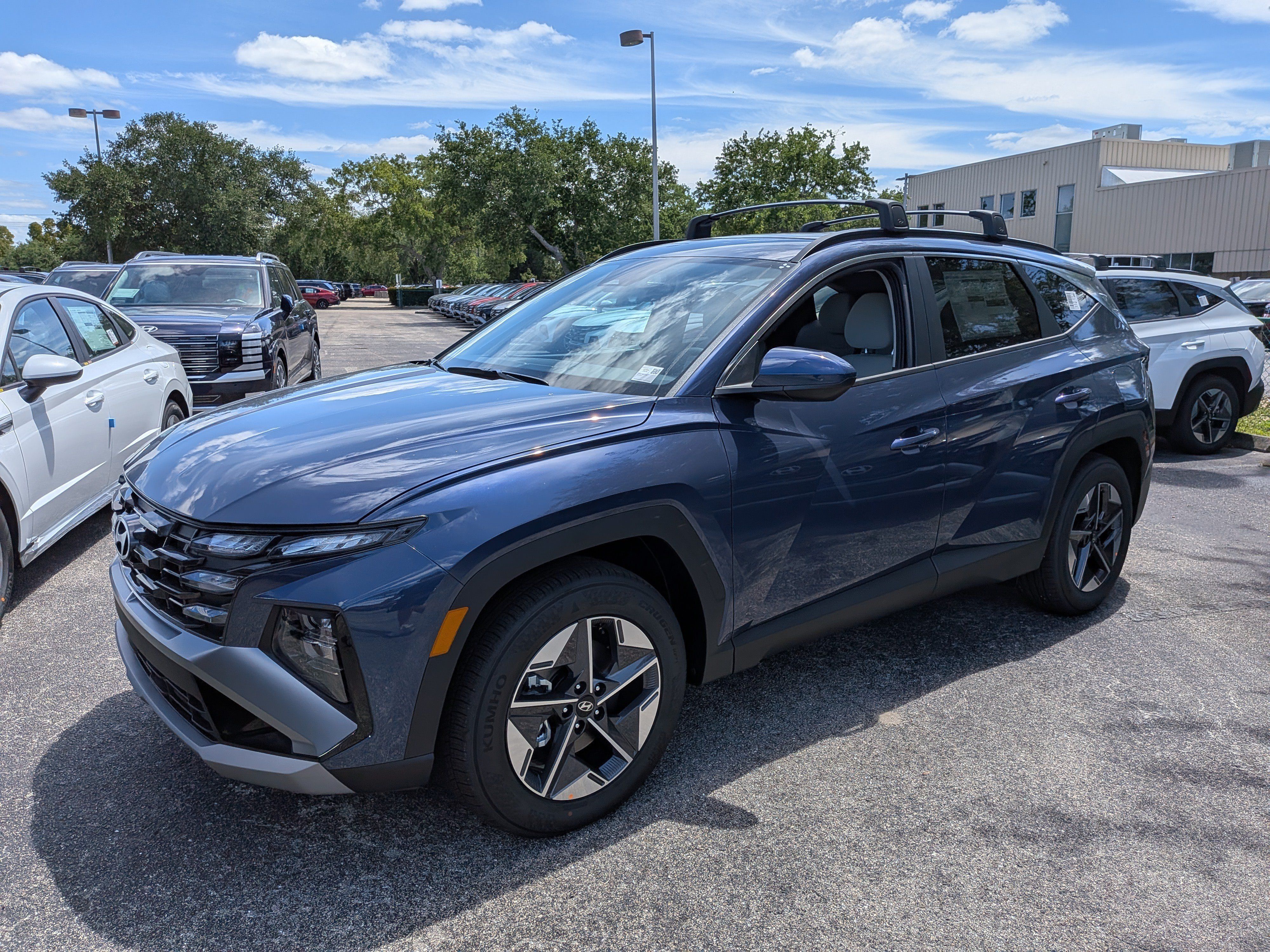 New 2026 Hyundai Tucson SEL Plus w/ Tow & Go Package FWD image 8