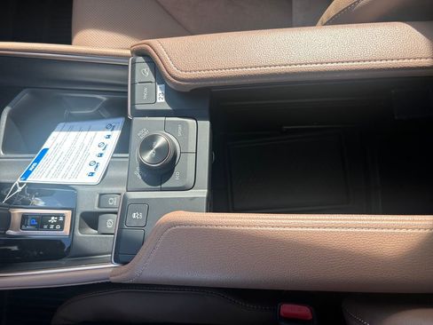 New 2026 Toyota Grand Highlander AWD Hybrid image 23
