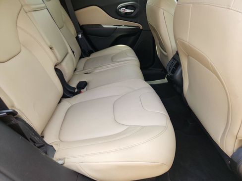 Used 2015 Jeep Cherokee Limited AWD/4WD image 27