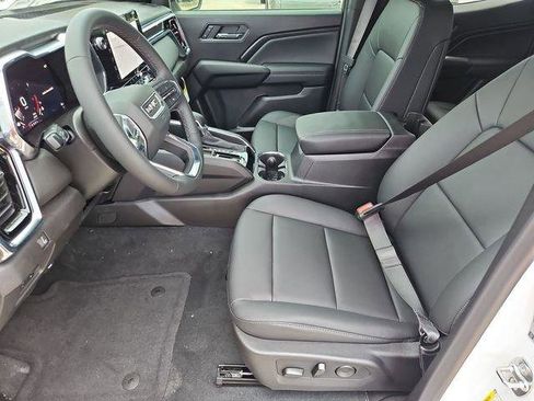 New 2026 GMC Canyon Elevation w/ Convenience Package RWD image 19