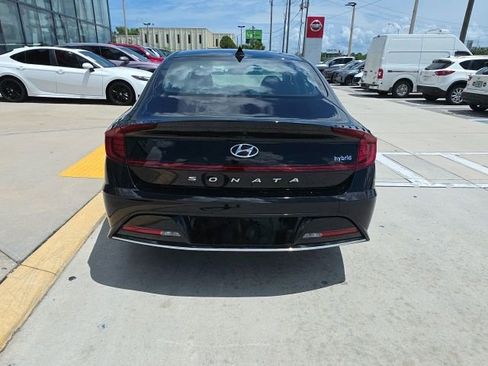 Used 2023 Hyundai Sonata SEL w/ Cargo Package FWD image 5