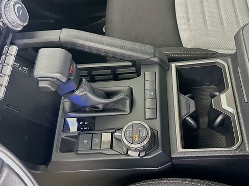 Used 2025 Toyota 4Runner TRD Off-Road image 17