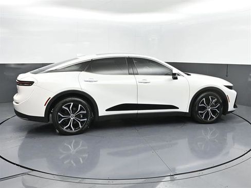 Certified 2023 Toyota Crown AWD/4WD image 25