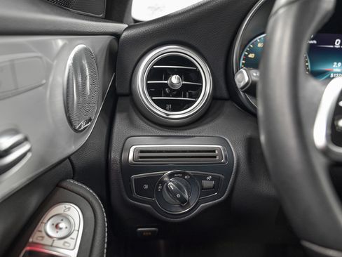 Used 2021 Mercedes-Benz C 300 Sedan image 17