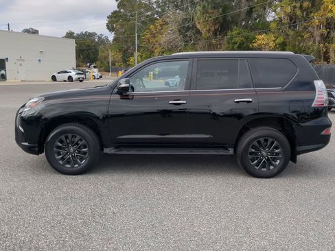 Used 2021 Lexus GX 460 Premium w/ Premium Package image 16