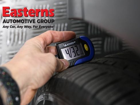 Used 2025 Buick Encore GX Preferred image 27