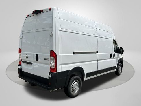New 2024 RAM ProMaster 3500 w/ Convenience Group image 6