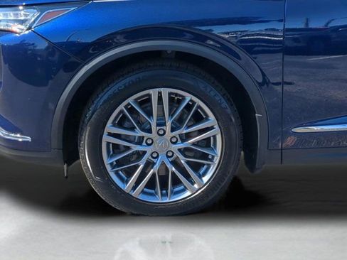 Used 2023 Acura MDX SH-AWD w/ Advance Package image 11